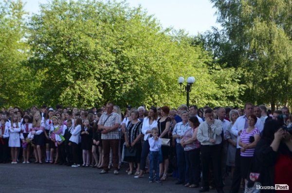 Останній дзвоник для випускників НВК №24 вже пролунав. ФОТО