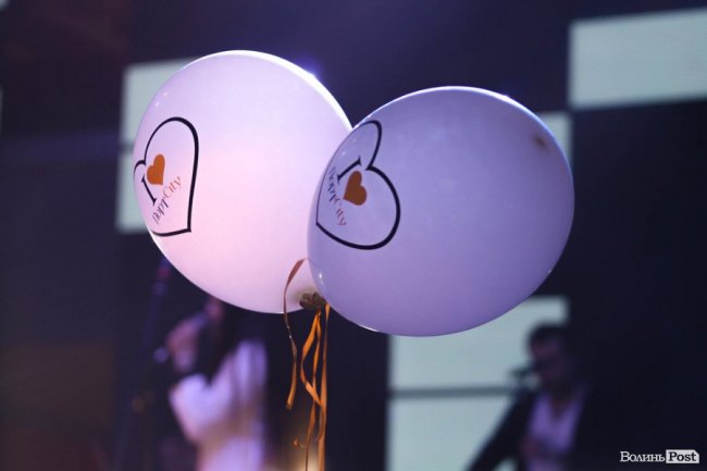 «Шпилясті кобзарі» вразили лучан віртуозним концертом. ФОТО