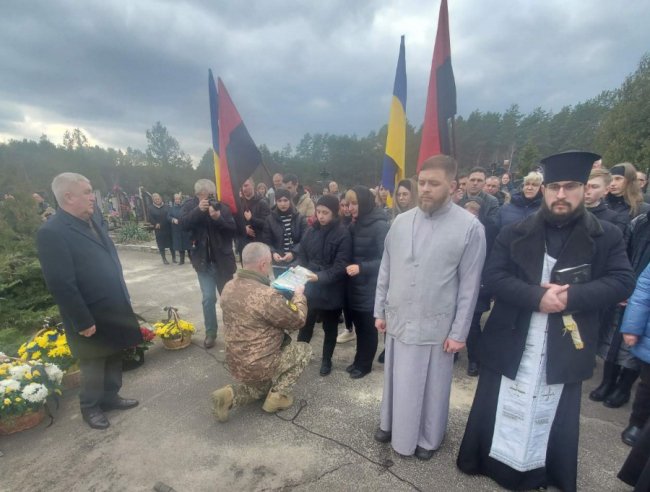На Волині поховали снайпера, який півтора року вважався зниклим безвісти