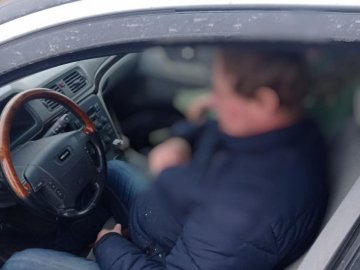 На Волині зупинили п'яного водія без «прав»: від перевірки на драгері відмовився