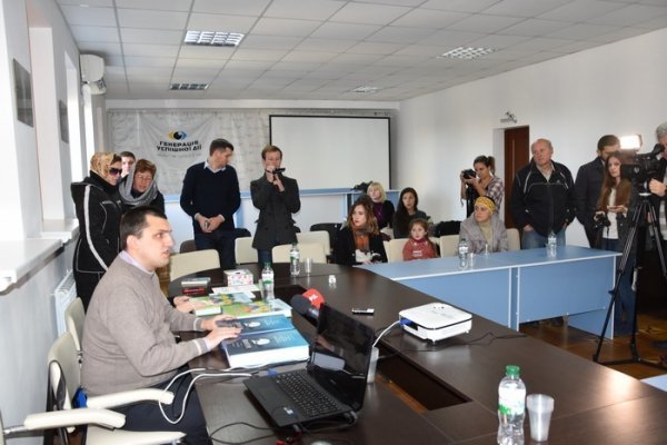 У Луцьку презентували книги, надруковані шрифтом Брайля. ФОТО