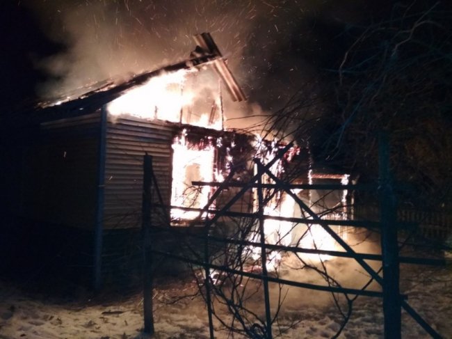 На Волині у пожежі загинула пенсіонерка