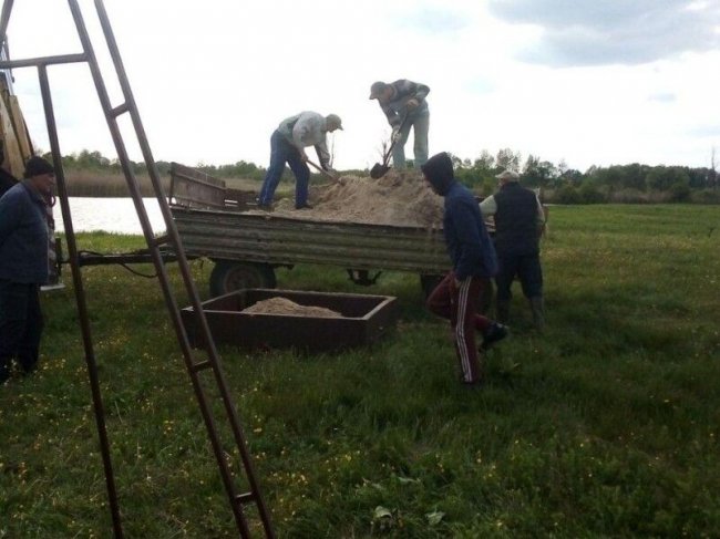 У селі на Волині люди самотужки облаштували зону відпочинку.  ФОТО