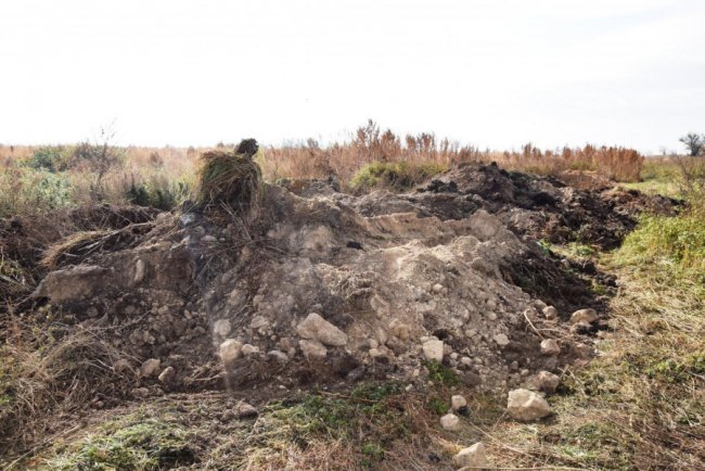 Під Луцьком горів мул на очисних спорудах. ФОТО
