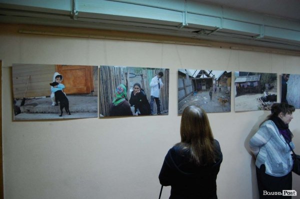 У Луцьку - кіно та фотовиставка про проблеми ромів. ФОТО