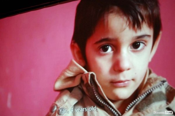 У Луцьку - кіно та фотовиставка про проблеми ромів. ФОТО