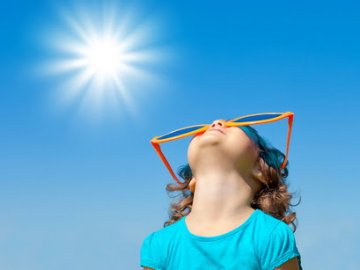 Медики дали поради, як уберегтися від аномальної спеки 