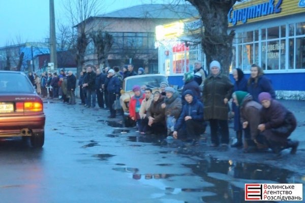 Волиняни зустріли тіло загиблого в АТО героя  Ігоря Скіри. ФОТО