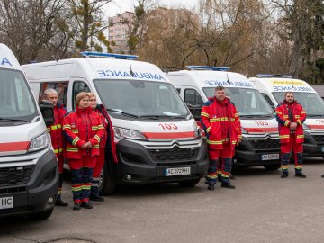 На Волині бригади швидкої допомоги отримали 5 реанімобілів. ФОТО