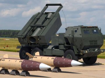 У деяких районах контрнаступ не може початися, бо немає необхідного озброєння, – Зеленський