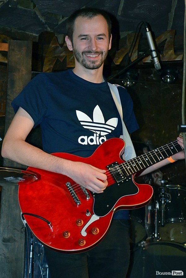 Юра Мартиняк у рок-школі з самого початку її заснуваня