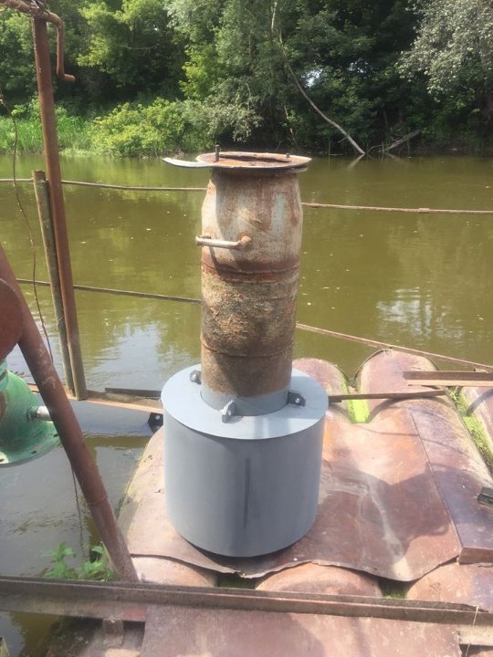 У Луцьку на Стиру встановили пристрій, який захищатиме рибу. ФОТО