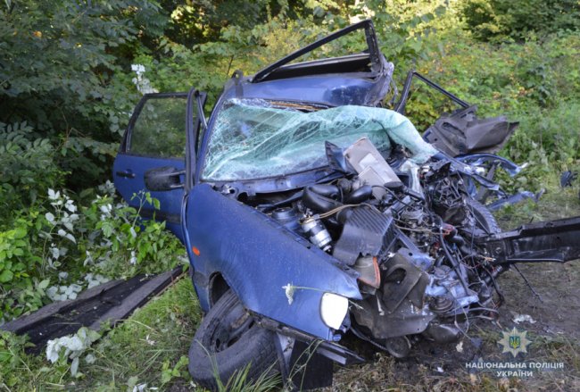 Подробиці моторошної аварії на Волині, у якій загинув хлопець. ФОТО
