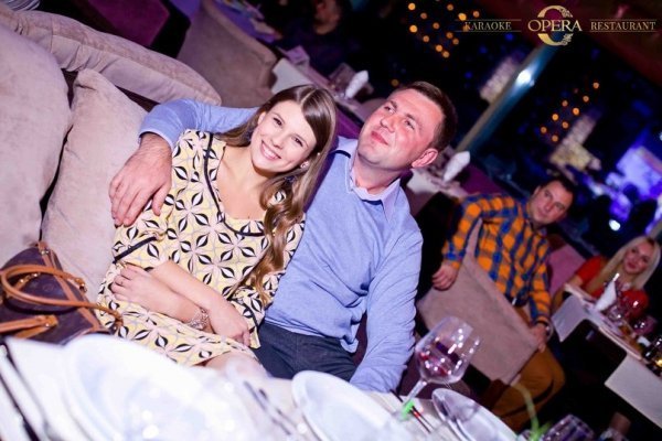 У Луцьку відкрили караоке-ресторан. ФОТО. ВІДЕО