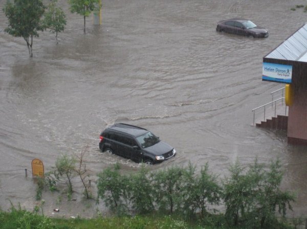 Луцьк знову плаває. ФОТО. ВІДЕО