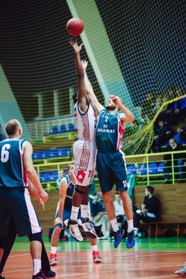 «Волиньбаскет» вдома програв «козакам» із Запоріжжя.ФОТО
