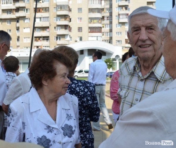 У Луцьку пікетували облдержадміністрацію: підтримували «повстанців Врадіївки». ФОТО
