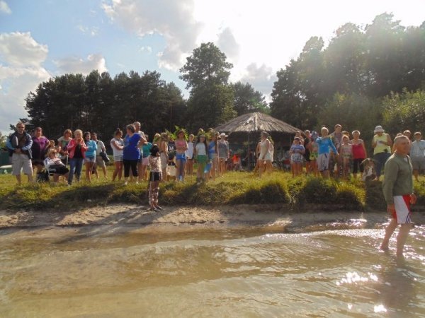 На Світязі для дітей провели «Свято Нептуна». ФОТО