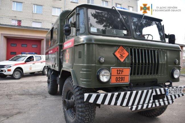 Волинські піротехніки вирушили розчищати Чернігівщину від вибухонебезпечних предметів