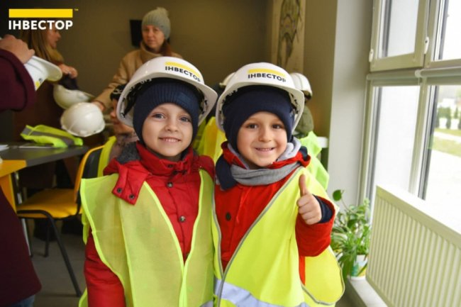 Маленьким лучанам влаштували екскурсію на будівництво ЖК «Супернова»*