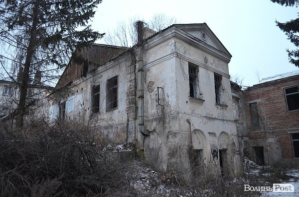Закинутий луцький будинок XVIII століття. ФОТО