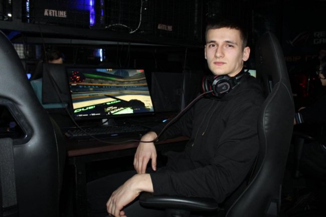 Студенти двох найбільших вишів Волині «рубалися» у «Counter-Strike». ФОТО