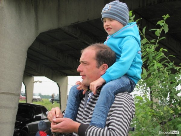 Під Луцьком змагалися автогонщики. ФОТО 