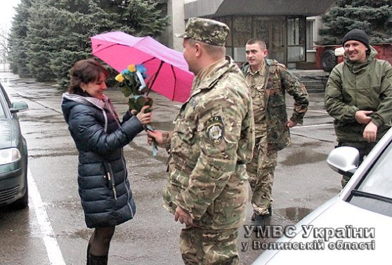 Волинські працівники слідчих підрозділів повернулися зі Сходу. ФОТО