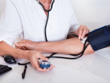 В Україні на період карантину призупинили медогляд