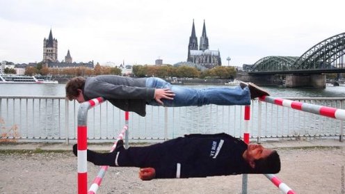 Рятувальник Шкіряк став зіркою мережі та героєм численних фотожаб 