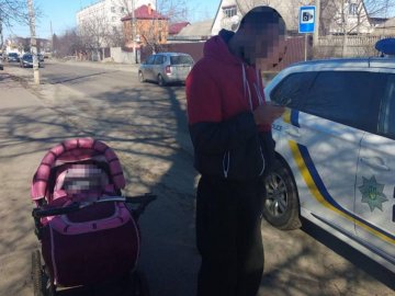У Борисполі батько мало не заморозив 2-місячну дівчинку на вулиці