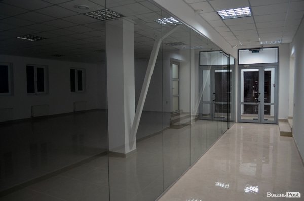 У центрі Луцька відкрили торговий центр «Буратіно». ФОТО