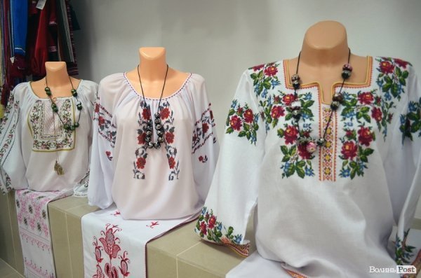 У центрі Луцька відкрили торговий центр «Буратіно». ФОТО