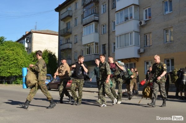 Дві сотні юнаків і дівчат «зникли» у волинських лісах на три дні. ФОТО. ВІДЕО