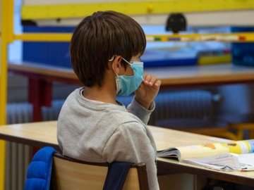 Головна освітянка Волині розповіла, чи підуть з вересня діти у школу 