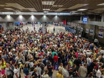 З аеропорту столиці Естонії евакуювали людей