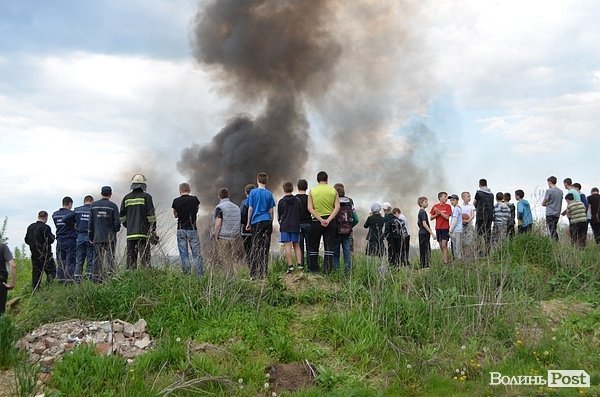Пожежа очерету на Гнідаві. ФОТО. ВІДЕО