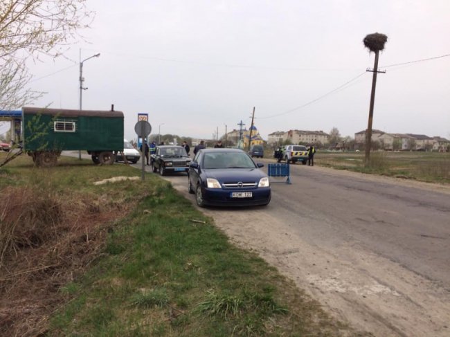 У Старій Вижівці запрацювали контрольно-пропускні пункти 