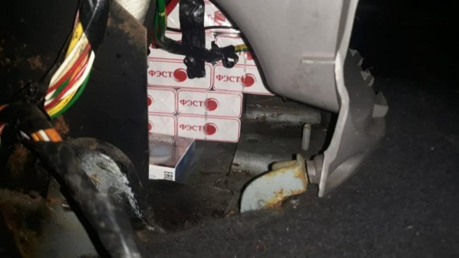 На Волині затримали 19-річного білоруса, який хотів провезти до України контрабанду. ФОТО