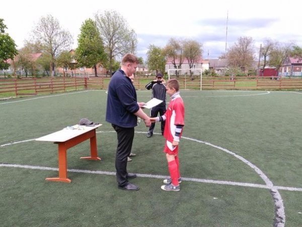 На Волині відбулися змагання з міні-футболу, присвячені Дню Перемоги. ФОТО