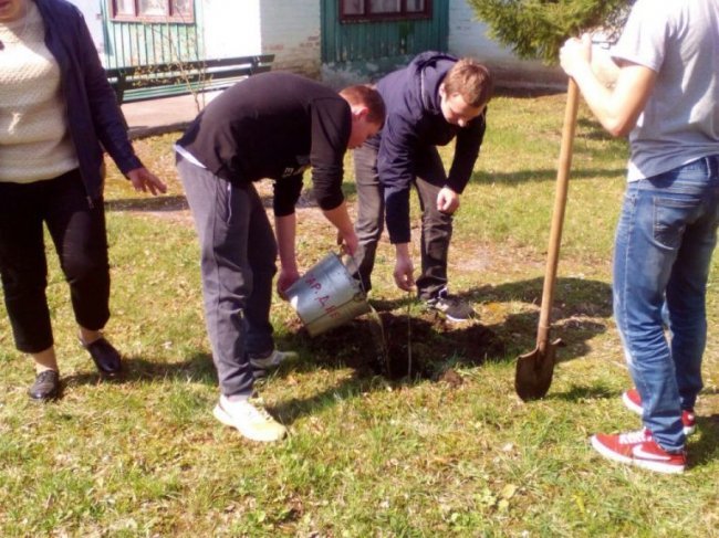 На честь студентів-атовців у Нововолинську створили алею