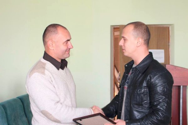 Луцьких патрульних-учасників АТО привітали зі святом. ФОТО