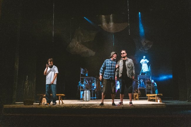 Ми, як дерева, вростаємо корінням у рідну землю: які вистави покажуть у Луцьку 19 – 23 березня