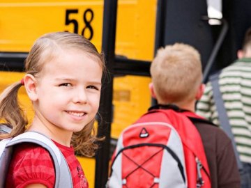 Школярі Луцької громади платитимуть 50% від вартості проїзду у деяких маршрутках