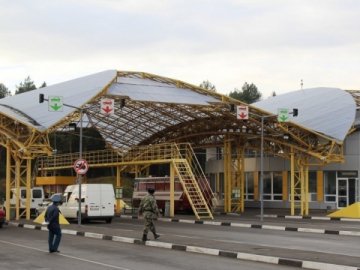 Волинян попереджають про можливі затримки у дорожньому русі до «Ягодина» 