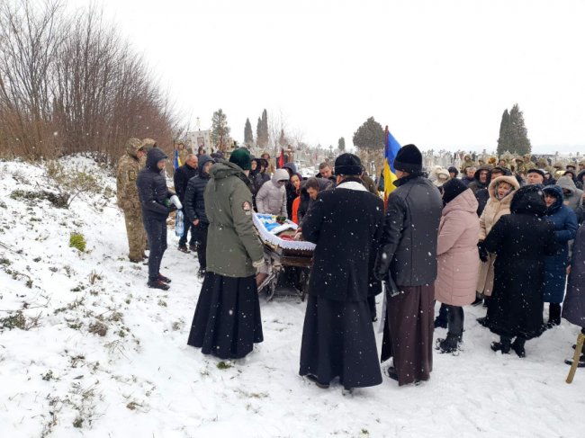 Навіки 31: під Луцьком попрощалися із Героєм Павлом Ткачуком