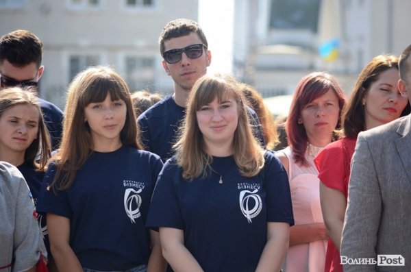 Нові студенти політеху пройшлися червоною доріжкою. ФОТОРЕПОРТАЖ