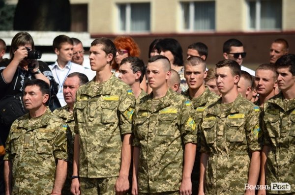 Нові студенти політеху пройшлися червоною доріжкою. ФОТОРЕПОРТАЖ