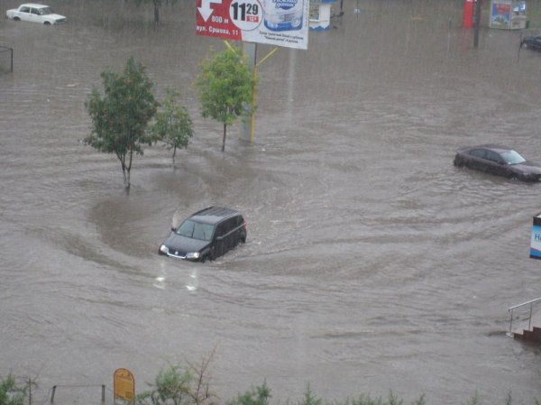 Луцьк знову плаває. ФОТО. ВІДЕО