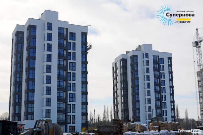 На луцькому ЖК «Супернова» зводять одночасно 5 будинків. ФОТО